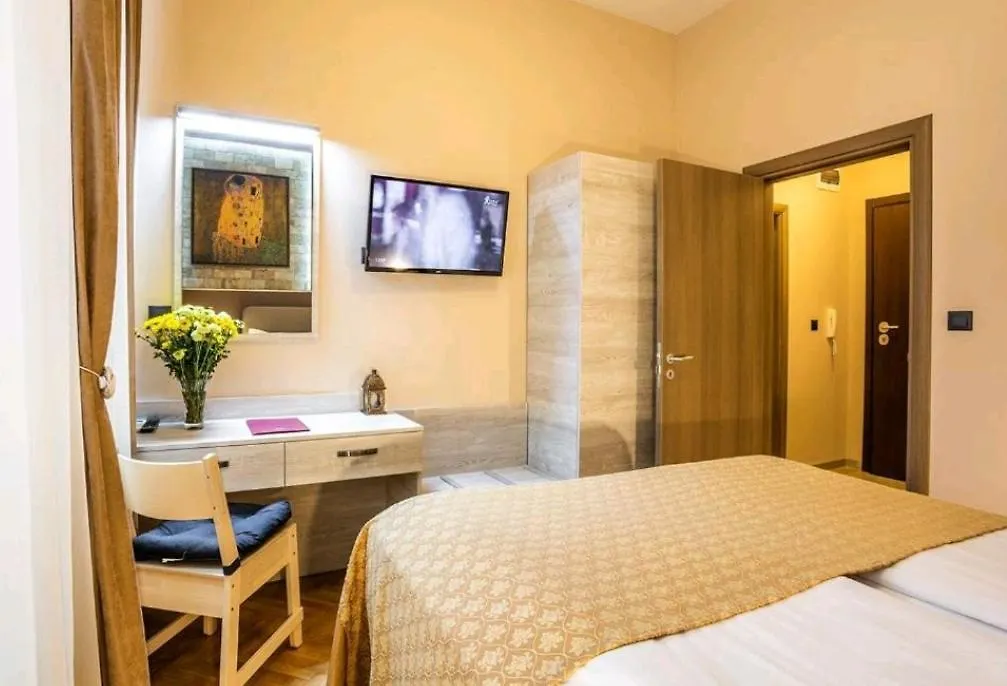 Orange Villa Tirana Hotel